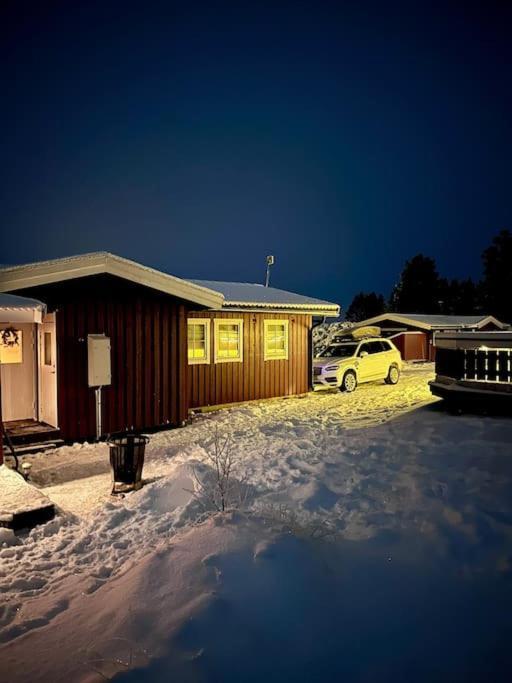 Langroesta; Ruime Blokhut Grenzend Aan Bos Villa Hagfors Luaran gambar